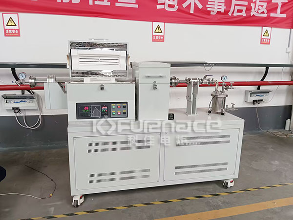 可以通气氛抽真空的1200度旋转管式炉